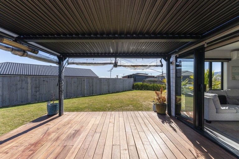 Photo of property in 18 Wai Terrace, Wharewaka, Taupo, 3330