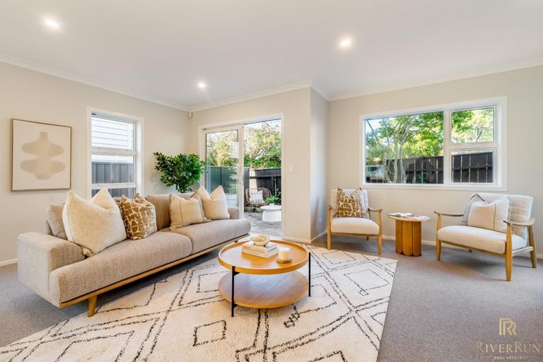 Photo of property in 70b Heretaunga Square, Silverstream, Upper Hutt, 5019