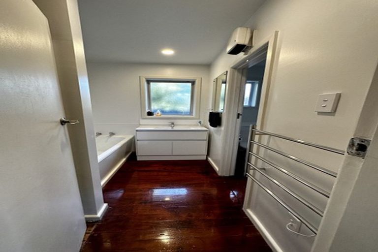 Photo of property in 30 Wentworth Street, Ilam, Christchurch, 8041