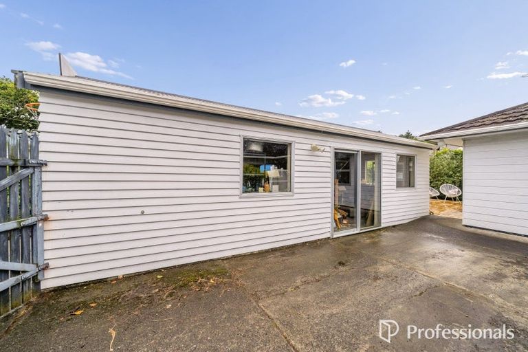 Photo of property in 223b Stokes Valley Road, Stokes Valley, Lower Hutt, 5019