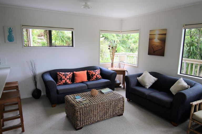 Photo of property in 19 Tui Grove, Paihia, 0200
