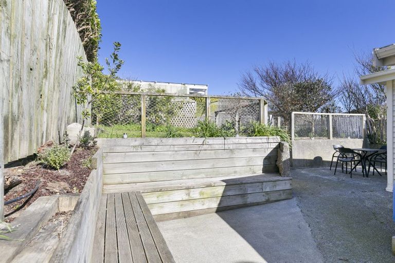 Photo of property in 26 Avon Street, Island Bay, Wellington, 6023