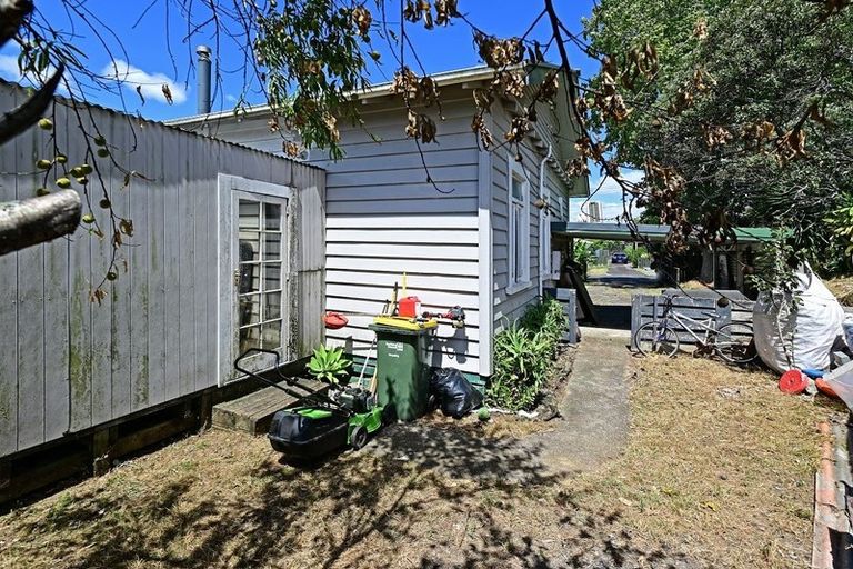 Photo of property in 18 Birdwood Road, Pukekohe, 2120