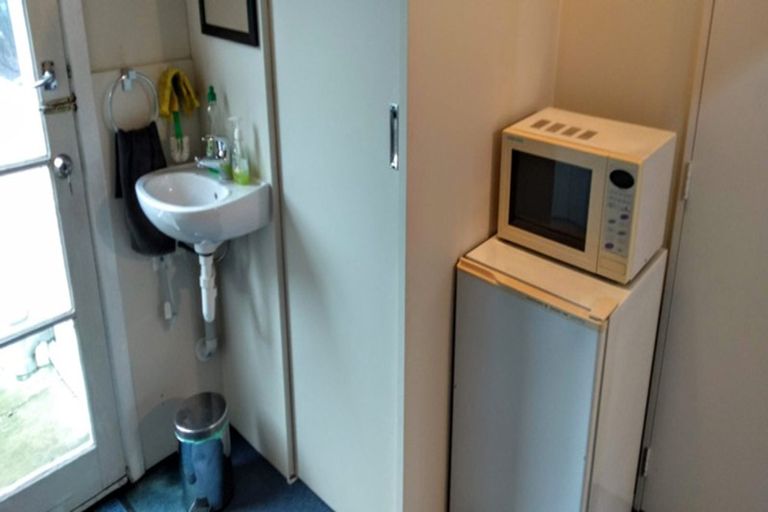 Photo of property in 389 Yaldhurst Road, Russley, Christchurch, 8042