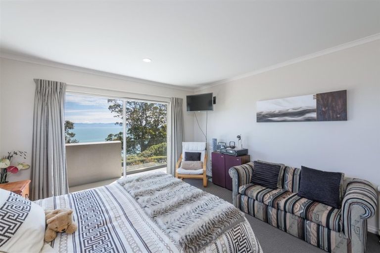 Photo of property in 141 Princes Drive, Britannia Heights, Nelson, 7010