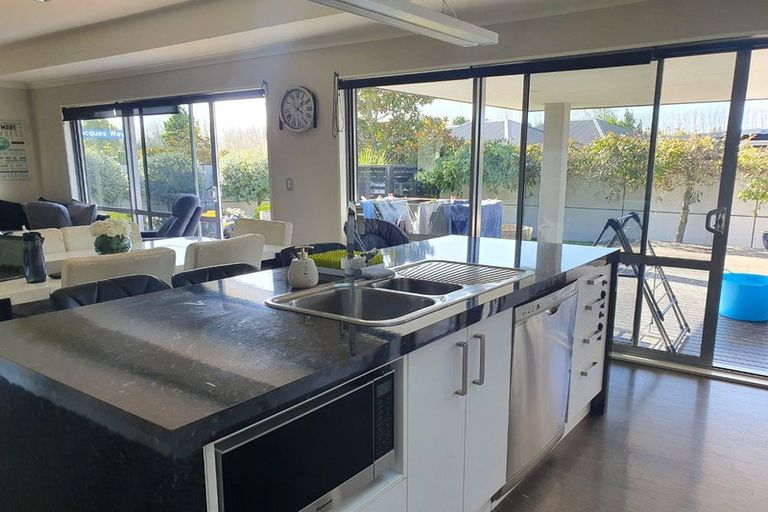 Photo of property in 14 Jacques Way, Yaldhurst, Christchurch, 8042