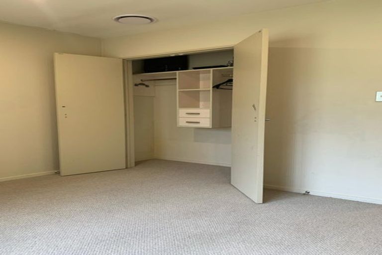 Photo of property in 3 Stroud Place, Henderson, Auckland, 0612