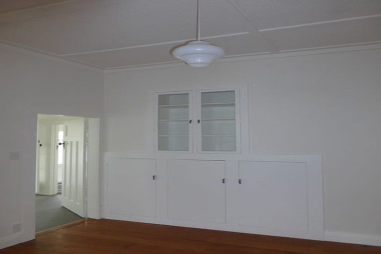 Photo of property in 69 Aramoana Avenue, Devonport, Auckland, 0624