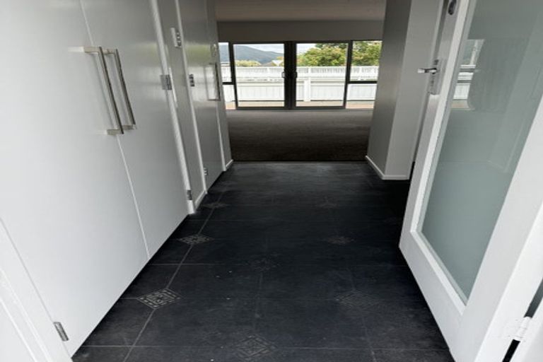 Photo of property in 1/637 High Street, Boulcott, Lower Hutt, 5010