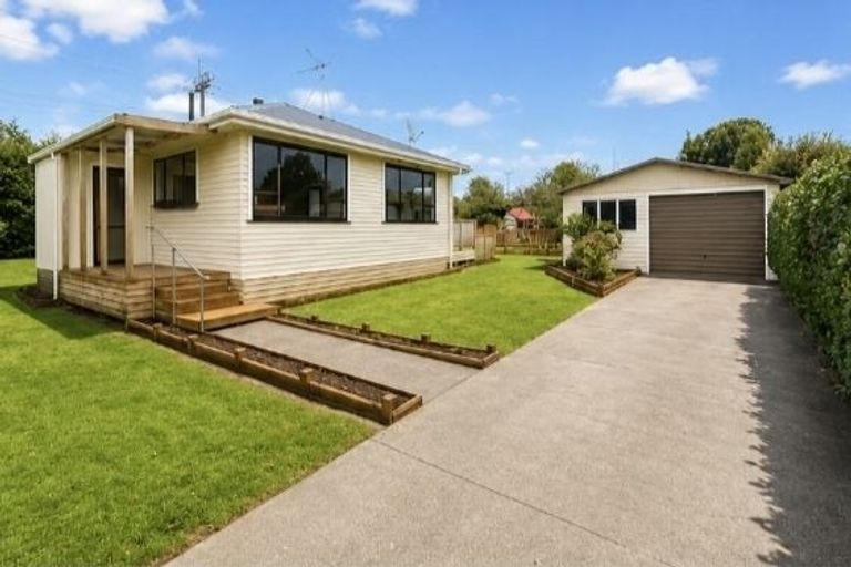 Photo of property in 185 Manutahi Road, Lepperton, New Plymouth, 4373