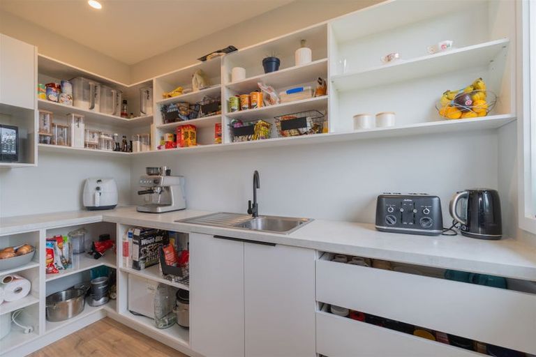 Photo of property in 6 Ralph Moir Drive, Te Anau, 9679