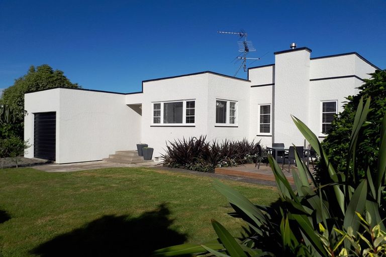 Photo of property in 64 Nelson Crescent, Carterton, 5713