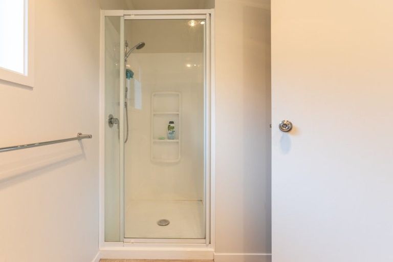 Photo of property in 17 Hall Street, Woodville, 4920