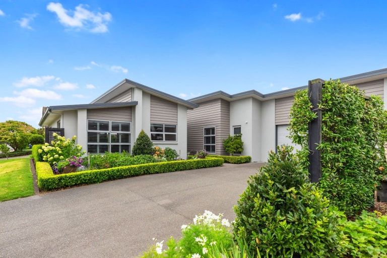 Photo of property in 22 Oceania Sands Way, Papamoa Beach, Papamoa, 3118
