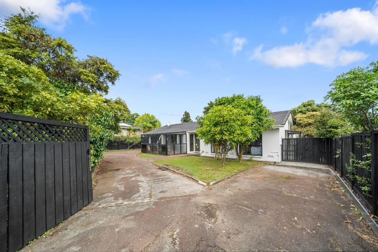 Photo of property in 121 Settlement Road, Papakura, 2110