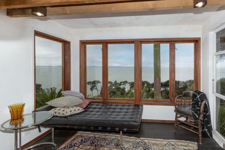 Photo of property in 6573 Pouto Road, Pouto, Te Kopuru, 0391