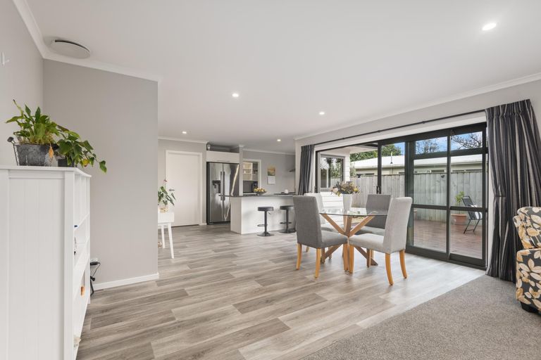 Photo of property in 227b Botanical Road, Takaro, Palmerston North, 4412