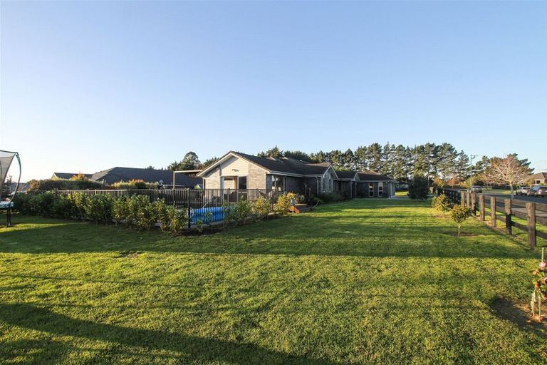 Photo of property in 1 Martingale Drive, Kingseat, Papakura, 2580