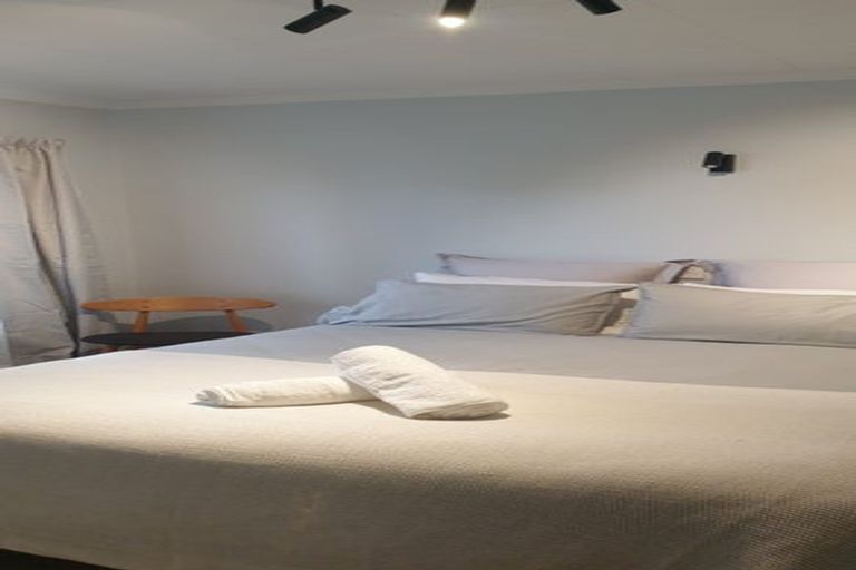 Photo of property in 2/412 Trafalgar Street, Nelson South, Nelson, 7010