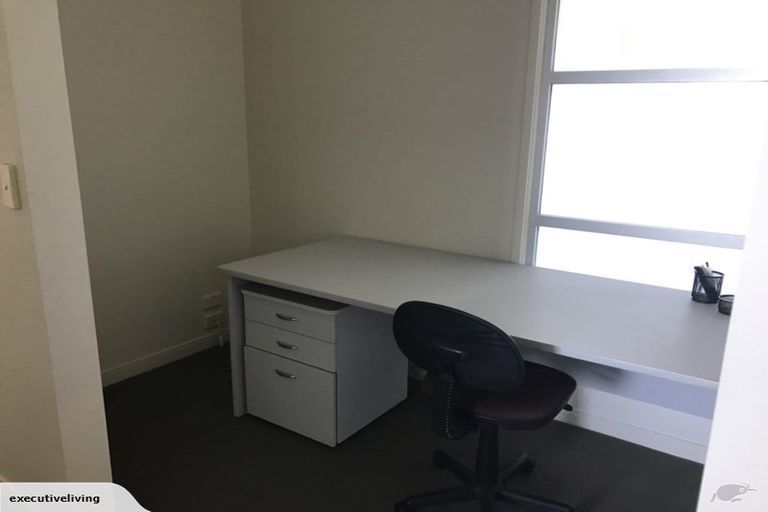 Photo of property in Quarterdeck, 14/4 Buller Street, New Plymouth, 4310