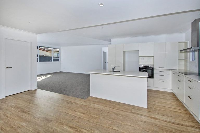 Photo of property in 17a Central Avenue, Avenues, Whangarei, 0110