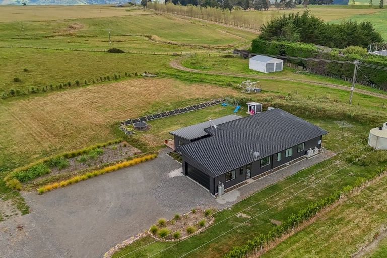 Photo of property in Wairua Farm, 934 Aorangi Road, Maraekakaho, Hastings, 4171
