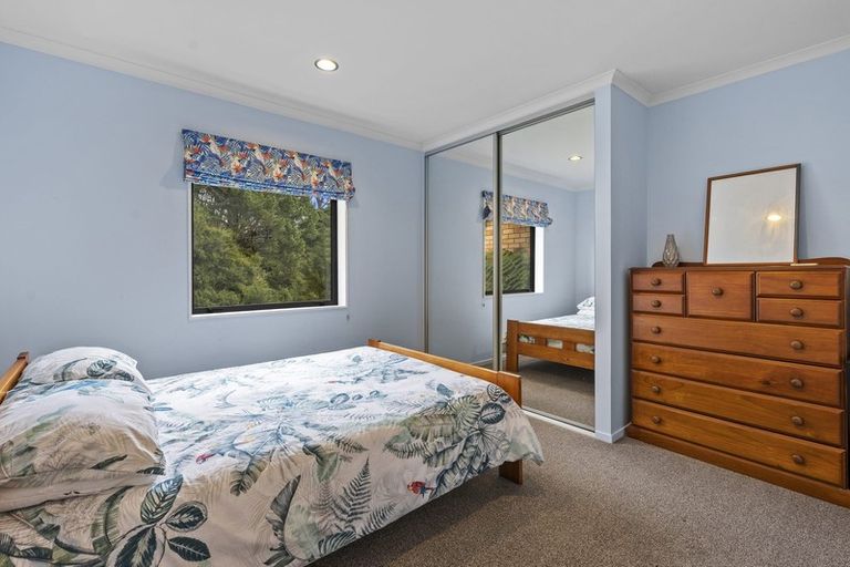 Photo of property in 422 Ridge Road, Coatesville, Albany, 0793