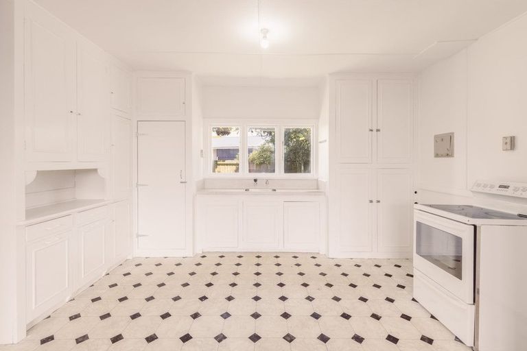 Photo of property in 217 Aldwins Road, Phillipstown, Christchurch, 8062