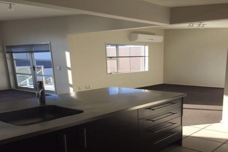 Photo of property in 10 Cotterill Street, Addington, Christchurch, 8024