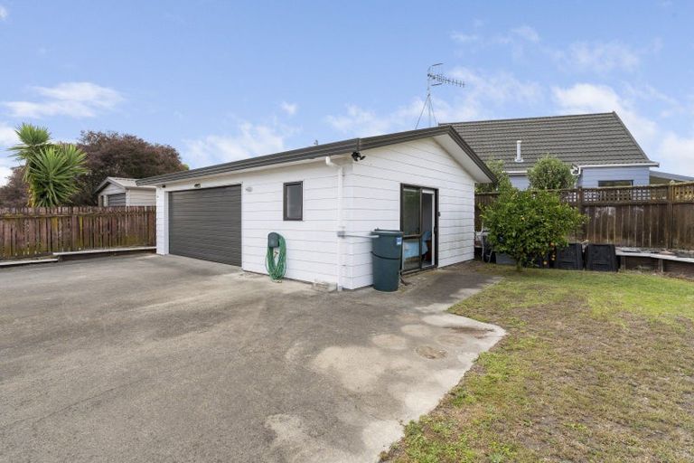 Photo of property in 25 Rosewood Place, Paraparaumu, 5032