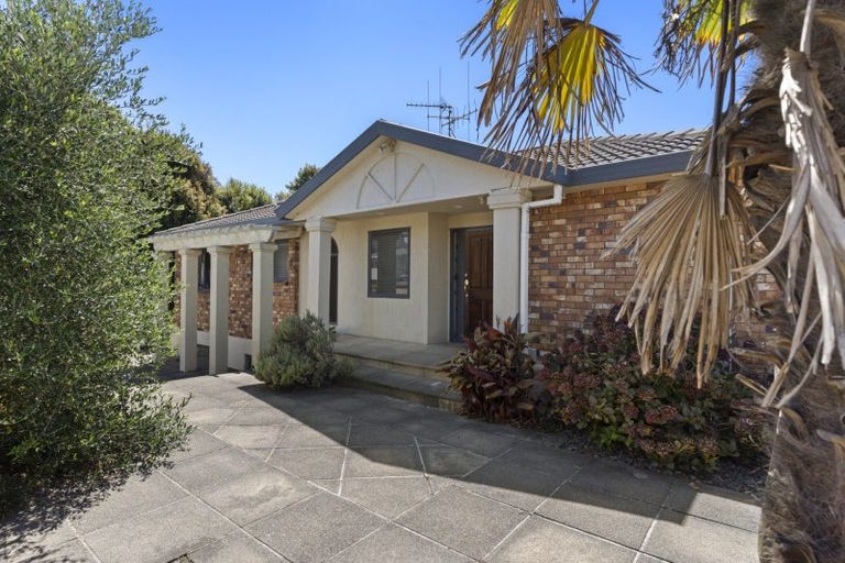 Photo of property in 71a Oceanview Road, Mount Maunganui, 3116