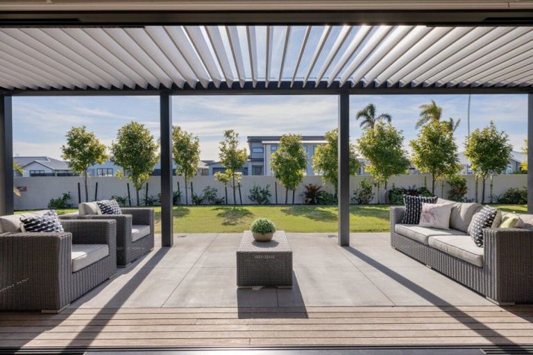 Photo of property in 52 Montiicola Drive, Papamoa Beach, Papamoa, 3118