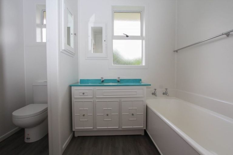 Photo of property in 16 Jeanette Street, Glenview, Hamilton, 3206