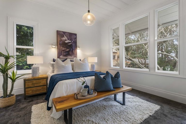 Photo of property in 25 Princes Street, Northcote Point, Auckland, 0627