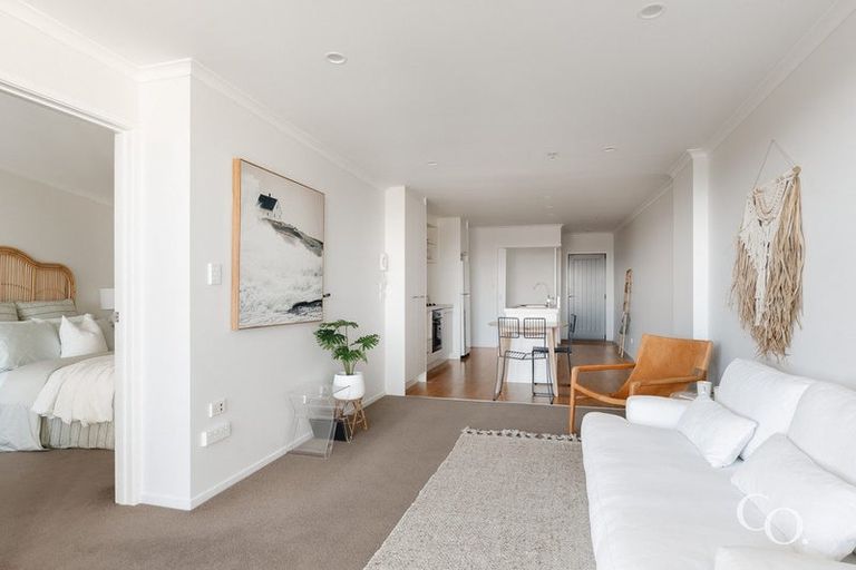 Photo of property in Algarve Apartments, 315/332 Maunganui Road, Mount Maunganui, 3116