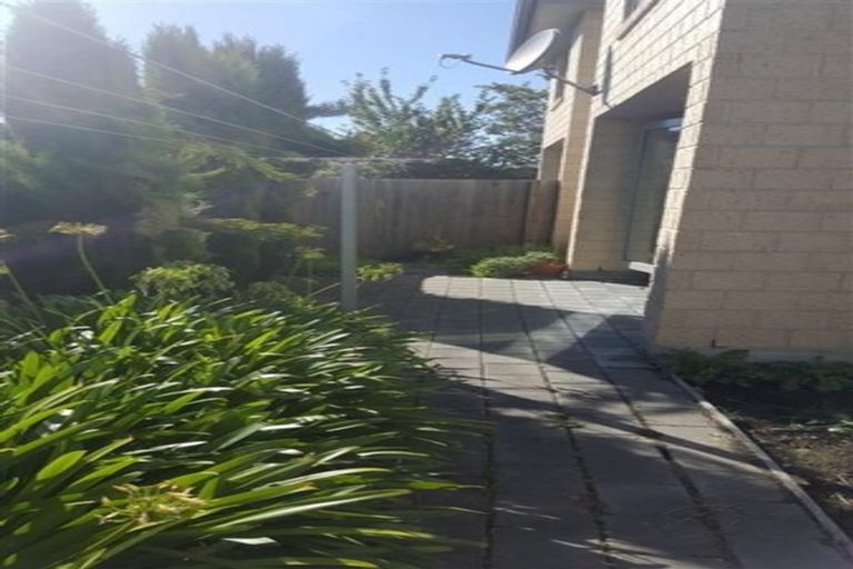 Photo of property in 76a Packe Street, Edgeware, Christchurch, 8013