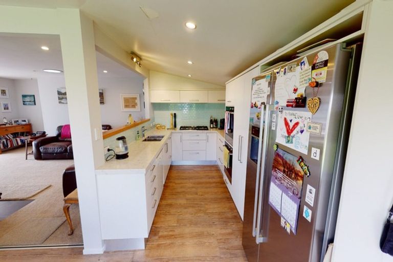 Photo of property in 111 Peat Avenue, Kai Iwi, Whanganui, 4574