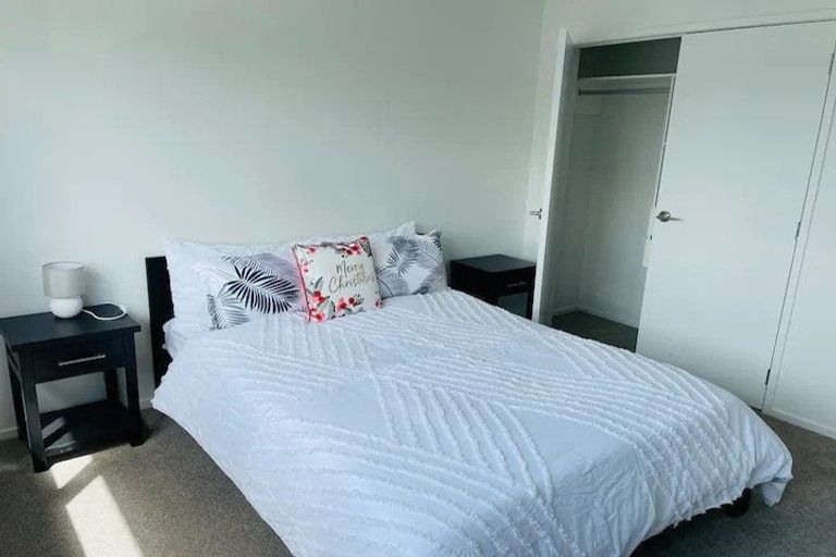 Photo of property in 55a Edmonton Road, Henderson, Auckland, 0612