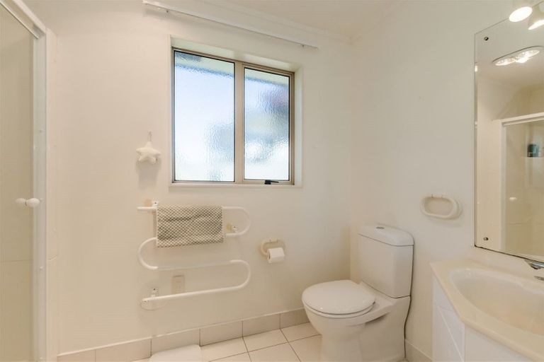 Photo of property in 23 College Drive, Paraparaumu, 5032