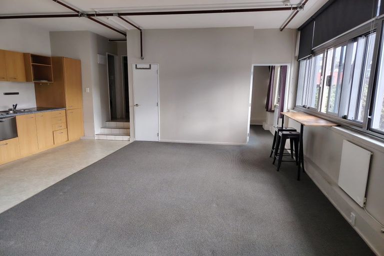 Photo of property in Rostrevor House, 4/130b Vivian Street, Te Aro, Wellington, 6011