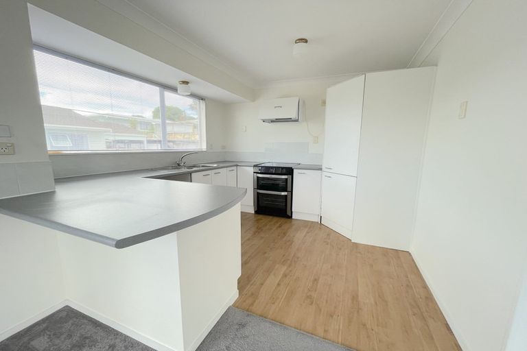 Photo of property in 1/3 Elliott Avenue, Bayview, Auckland, 0629
