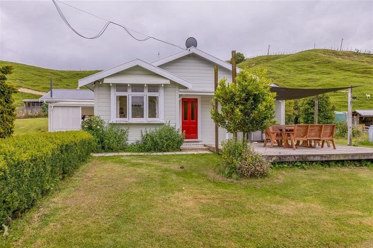 Photo of property in 423 North Road, Mauriceville, Masterton, 5882