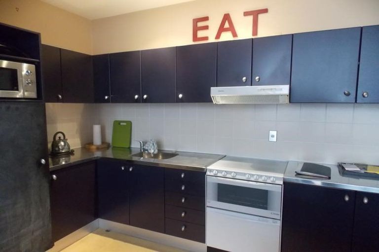 Photo of property in Robert Hannah Centre, 8/5 Eva Street, Te Aro, Wellington, 6011