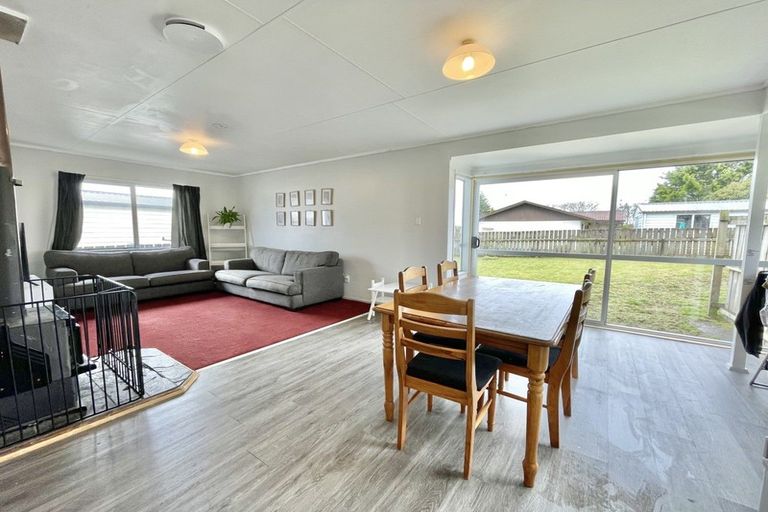 Photo of property in 12 Bedford Place, Tokoroa, 3420