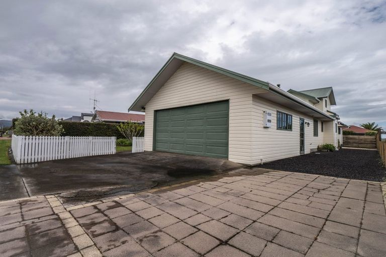 Photo of property in 27 Raratuna Street, Turua, 3574