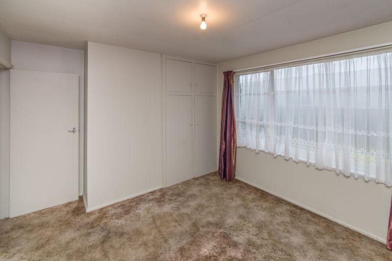 Photo of property in 27 Bayswater Crescent, Bromley, Christchurch, 8062