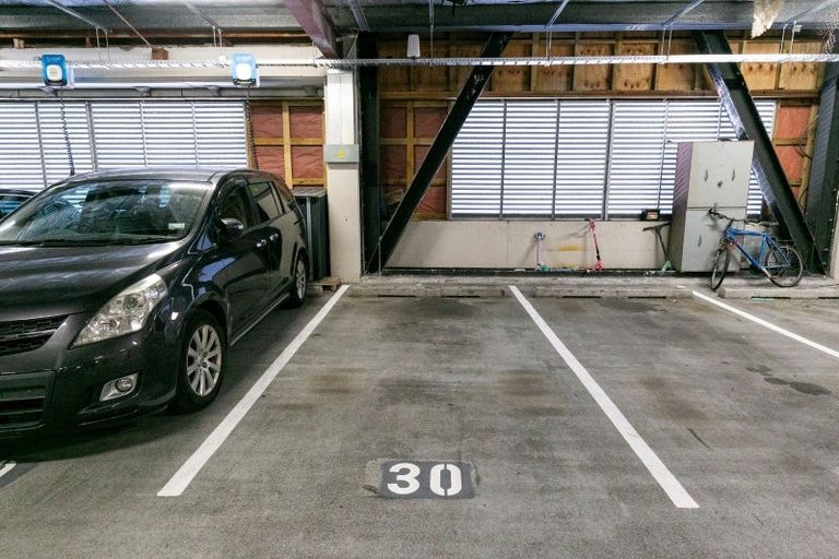 Photo of property in Galleria Apartments, 5/77 Tory Street, Te Aro, Wellington, 6011