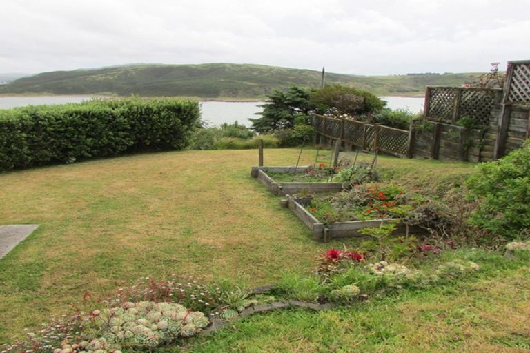 Photo of property in 2/105 Pope Street, Camborne, Porirua, 5026