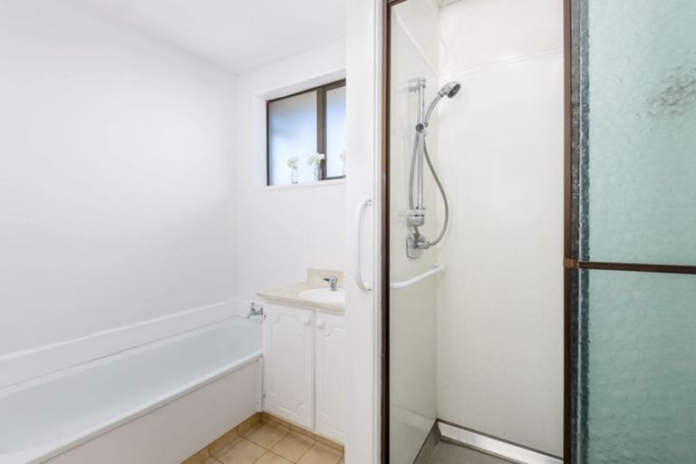 Photo of property in 2/279 Sawyers Arms Road, Bishopdale, Christchurch, 8053