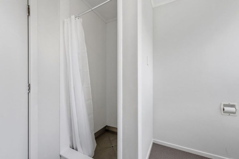 Photo of property in 30 Shanly Street, Brown Owl, Upper Hutt, 5018